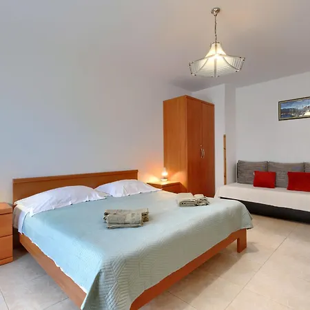 Alba - Roj157 By Interhome Apartment Rovinj