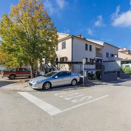 Alba-3 By Interhome * Rovinj