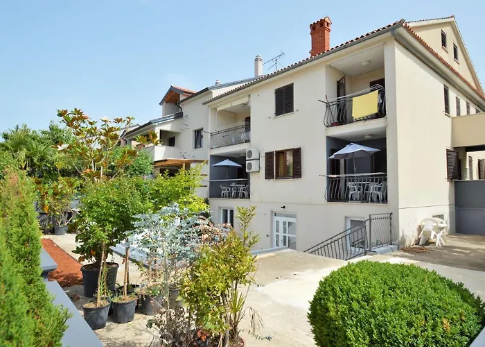 Apartment Alba-3 By Interhome Rovinj